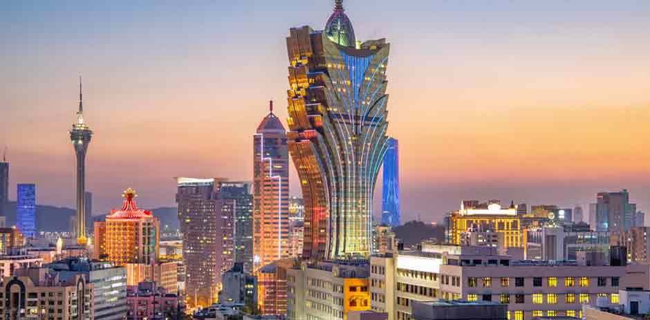 Macau Casino Licenses Attract Seven Bidders
